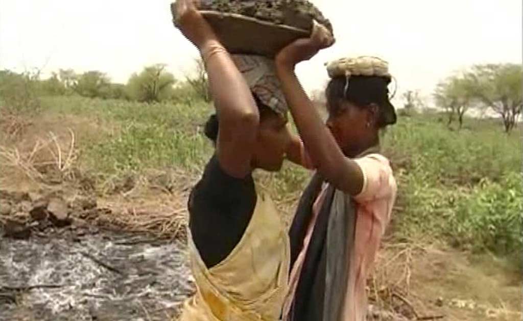 Uprooted By Drought, They Search For Home, Hope In Telangana Cities Uprooted By Drought, They Search For Home, Hope In Telangana Cities