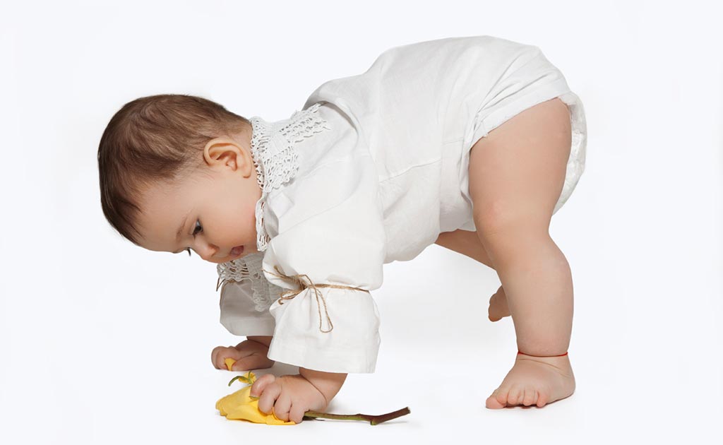 Kids Who Walk Early Likely To Have Stronger Bones