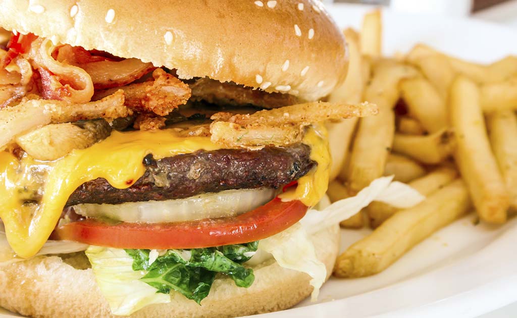 Eating Fatty Food In Youth May Up Breast Cancer Risk