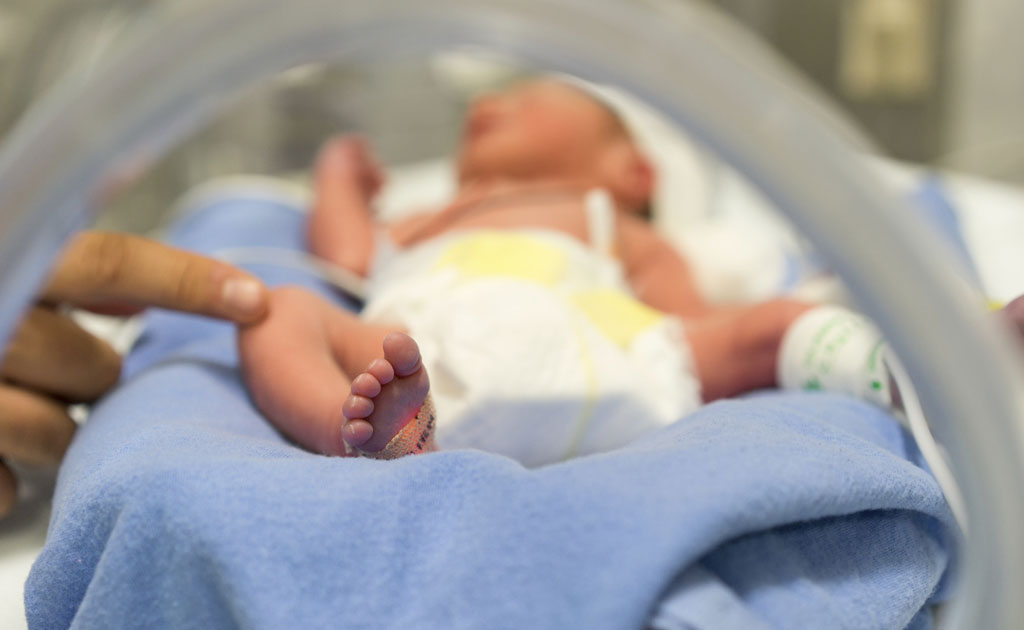 Low Weight Babies Less Active In Adulthood, Finds Study