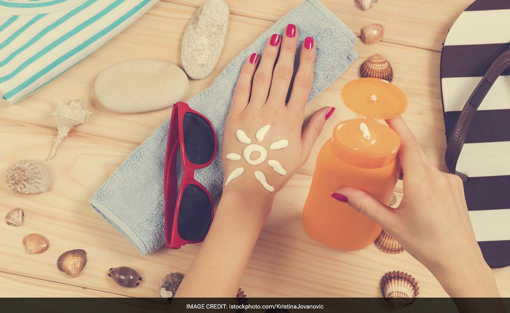 Choosing Stronger Sunscreen Can Reduce Melanoma Risk In Women: Study