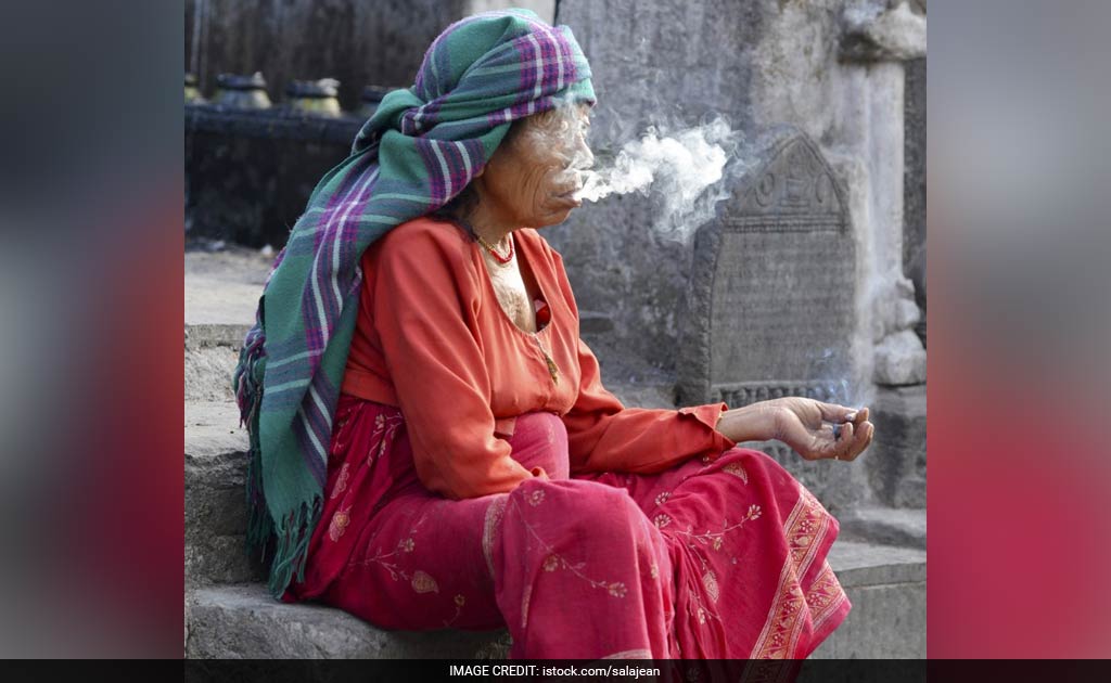 Heavy Pot Smoking Linked To Bone Disease And Fractures: Study Heavy Pot Smoking Linked To Bone Disease And Fractures: Study