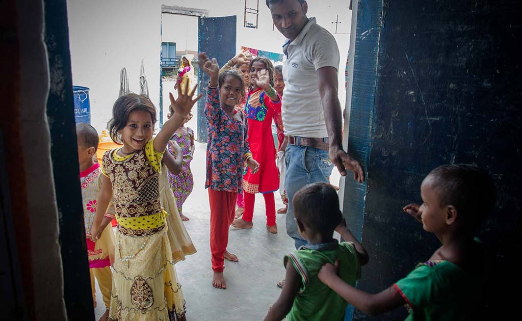 For The Kids Of Migrant Workers, Caretakers On The Move