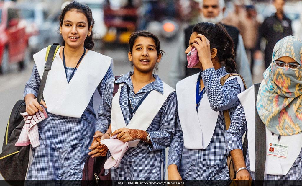 Haryana Government Increases Limit Of Free Bus Pass Facility For Girls