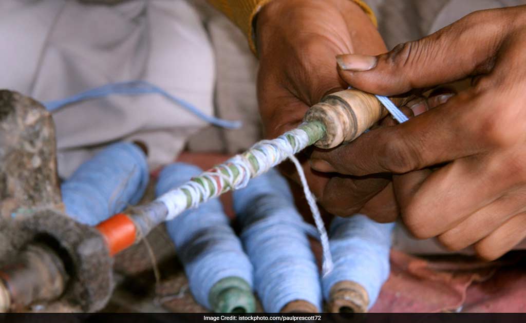 In Tamil Nadu's Spinning Mills, Long Working Hours, Torture And Child Labour Common: Research