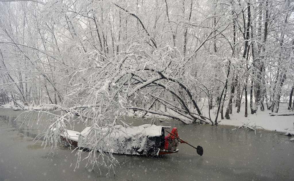 Lessons In Survival From Frozen Kashmir