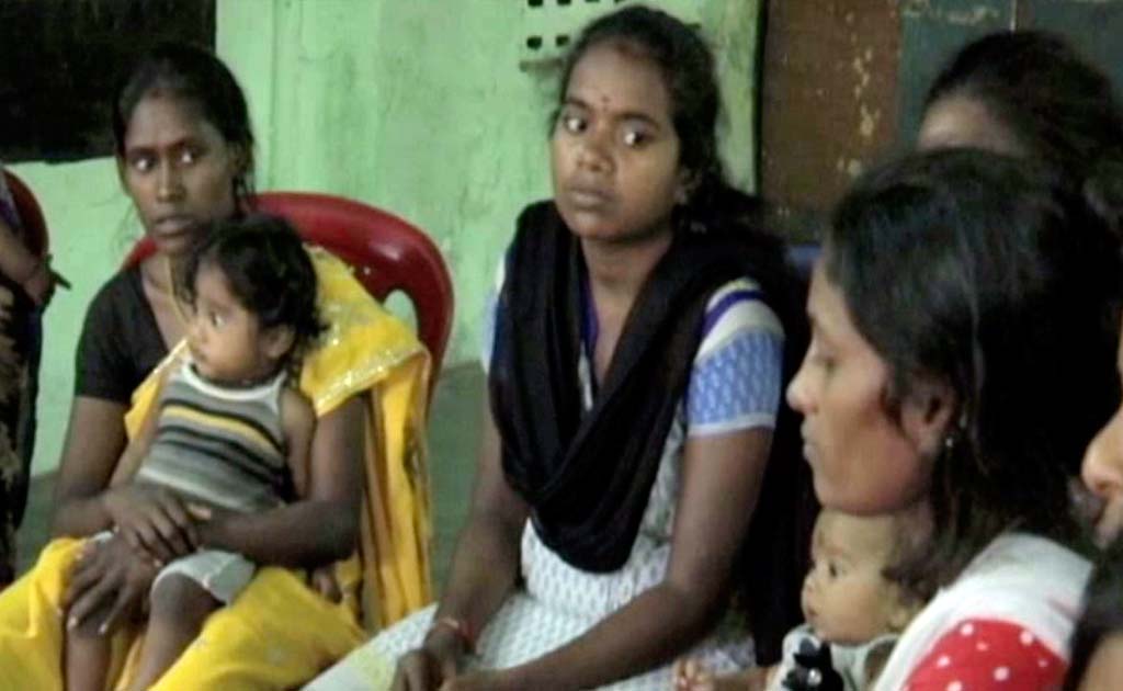 For Women Working In Unorganised Sector, New Maternity Benefit Programme Comes As A Blessing For Women Working In Unorganised Sector, New Maternity Benefit Programme Comes As A Blessing
