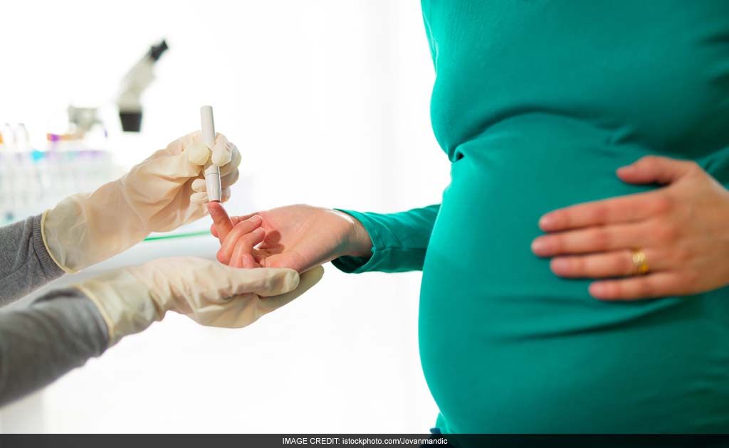 Mothers's Cervical Bacteria May Help Prevent Premature Birth: Study Mothers's Cervical Bacteria May Help Prevent Premature Birth: Study