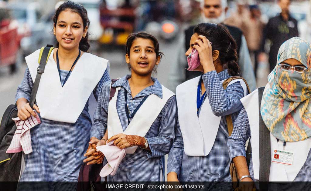 In Delhi's Schools, Girl Students From Classes 9-12 To Get Mid-day Meals In Delhi's Schools, Girl Students From Classes 9-12 To Get Mid-day Meals