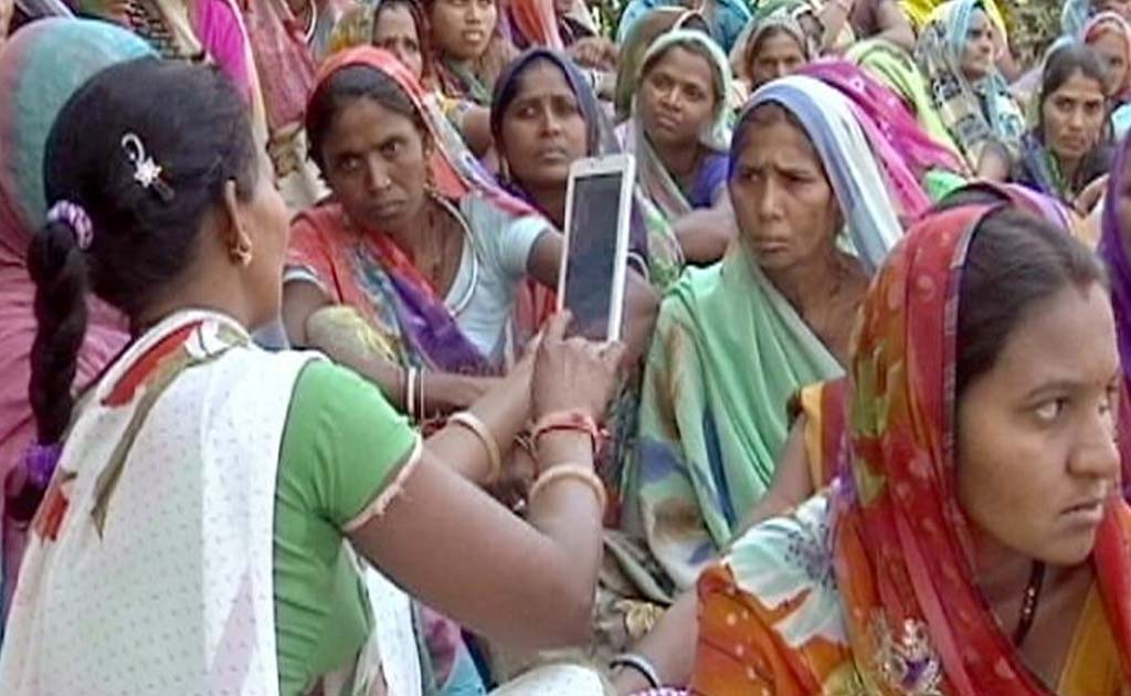 Armed With Smartphones, Rural Women Are Marking Their Digital Footprints