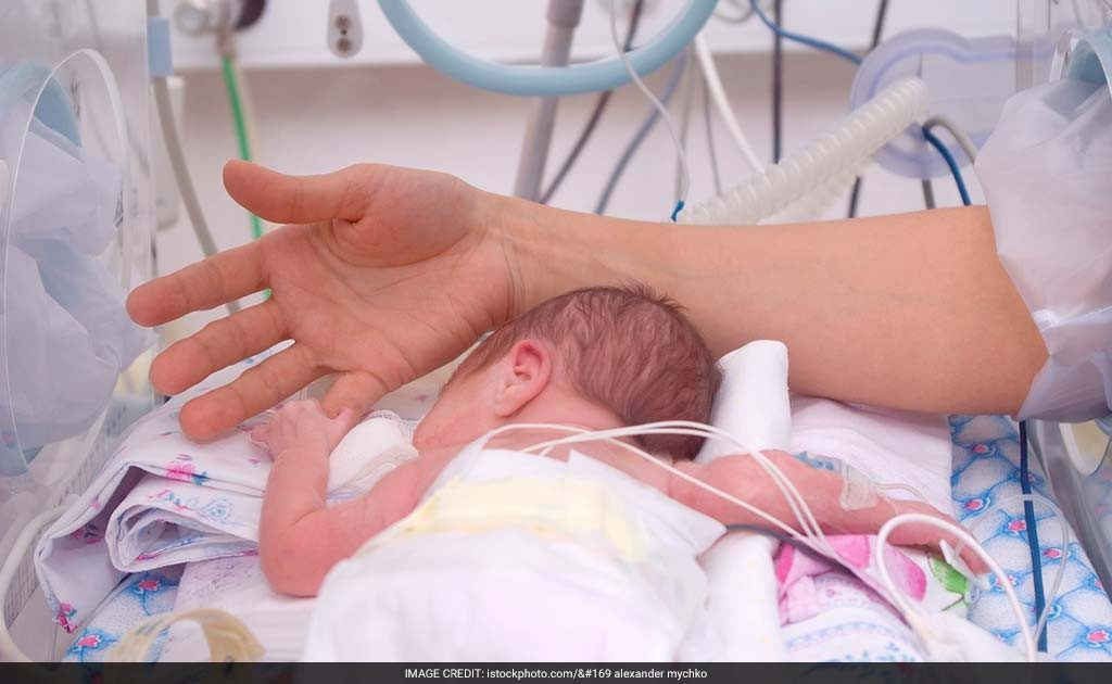 High And Low Birth Weight Linked To Fatty Liver Disease: Study