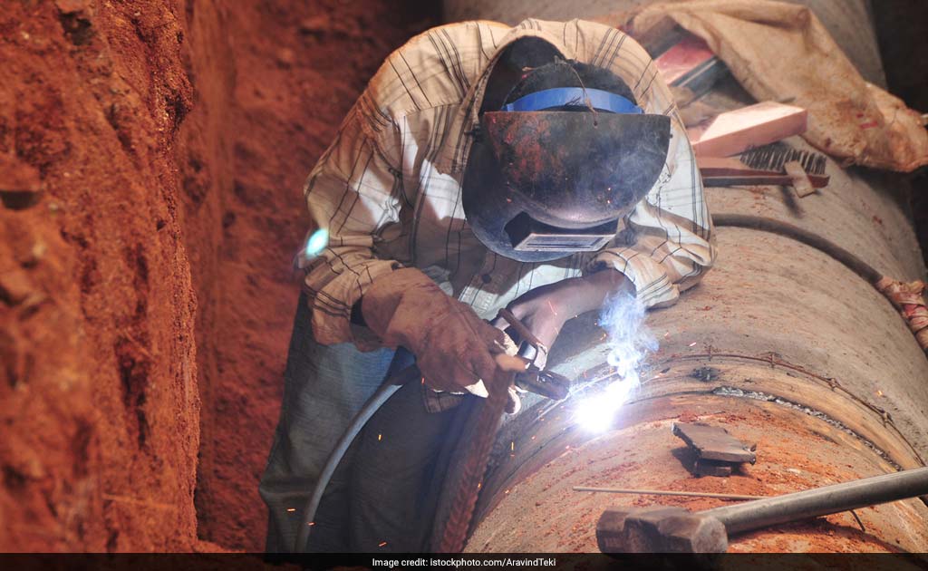 From Jharkhand To Gulf: School Dropouts Train For Overseas Jobs