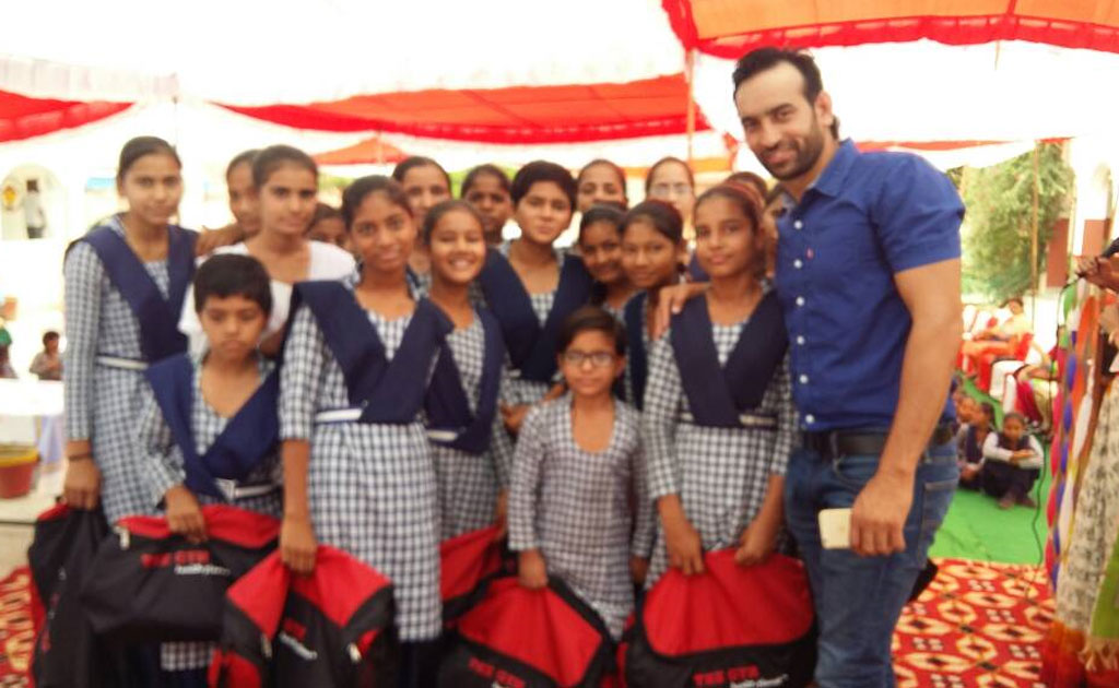 Inspired By Gautam Gambhir, Former Hockey Player Sponsors Education Of 22 Girls In Haryana