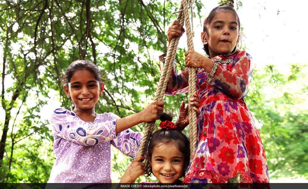 Gurgaon Announces Rs 1 Lakh Reward For Providing Information On Female Infanticide Gurgaon Announces Rs 1 Lakh Reward For Providing Information On Female Infanticide