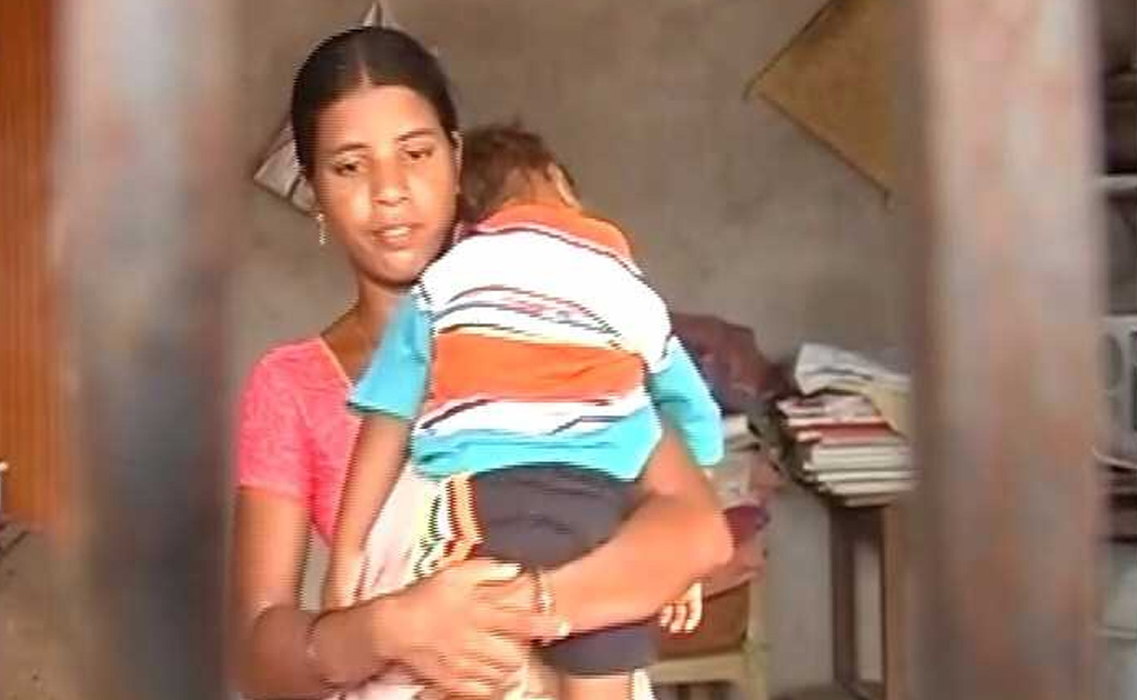 Her Husband Drank Pesticide. Now, <i>She’s</i> A Telangana Farmer, Needs Help Her Husband Drank Pesticide. Now, <i>She’s</i> A Telangana Farmer, Needs Help