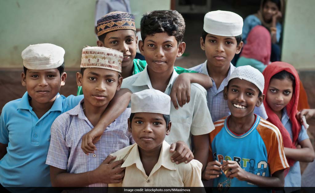Children In Uttar Pradesh’s Barabanki Madarsas Get Laptops, Dropout Rates Decrease