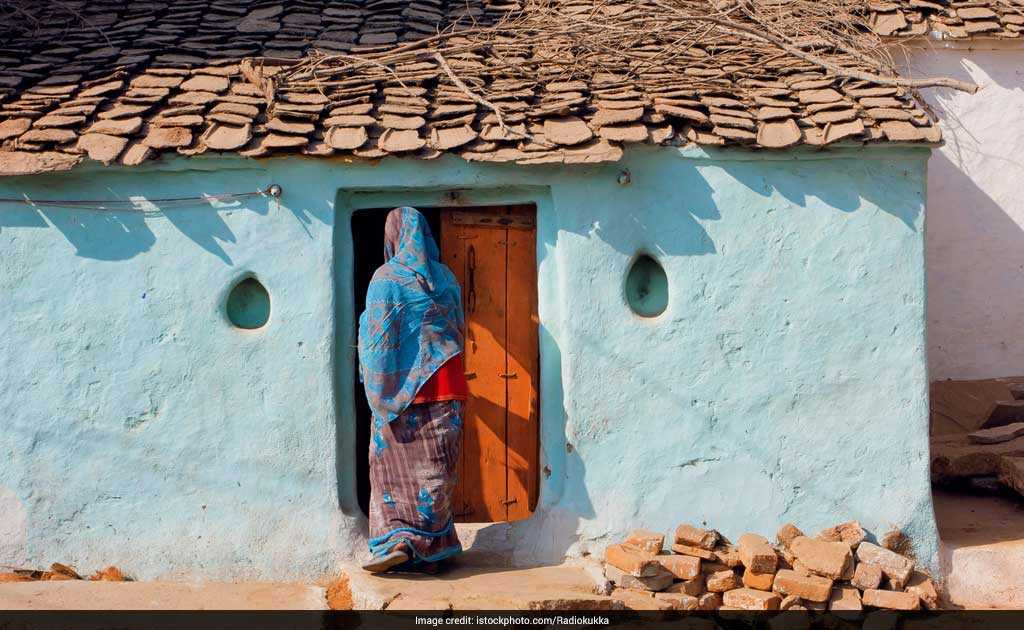 Doctors In Andhra Pradesh Go The Extra Mile To Keep Sex Trafficked Women On HIV Treatment