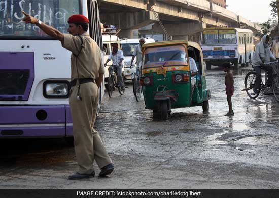 This Festive Season, Santa Clauses To Teach Road Safety In Gurugram