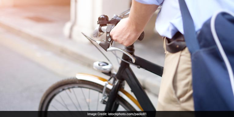 According to the new study, active commuting can cut down upto 45-46% risks of developing cancer and cardiovascular diseases